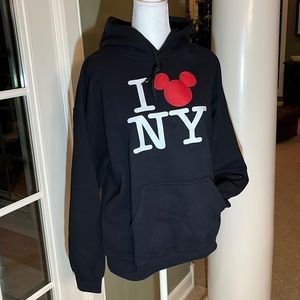 Disney sweatshirt size M